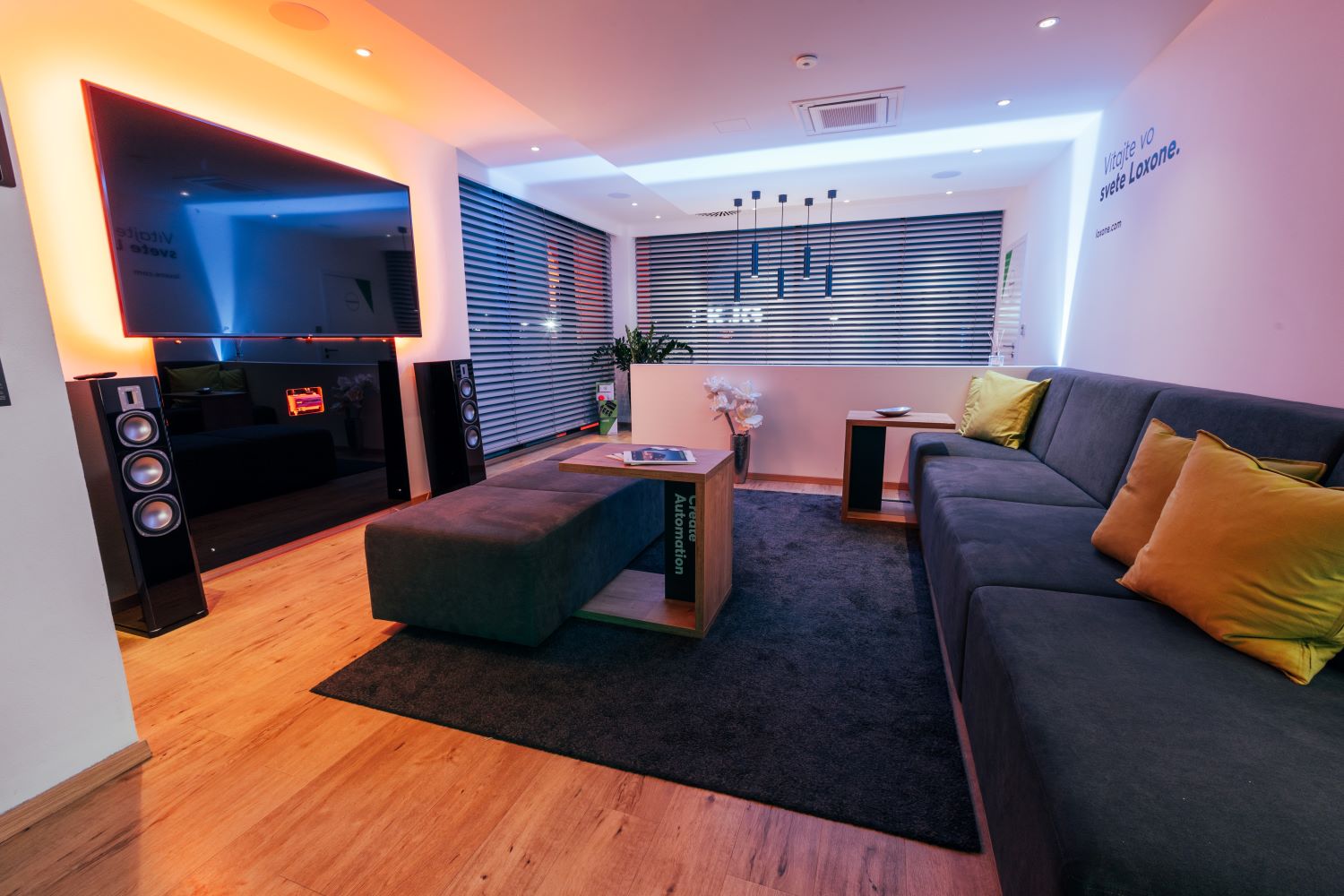 Showroom Loxone